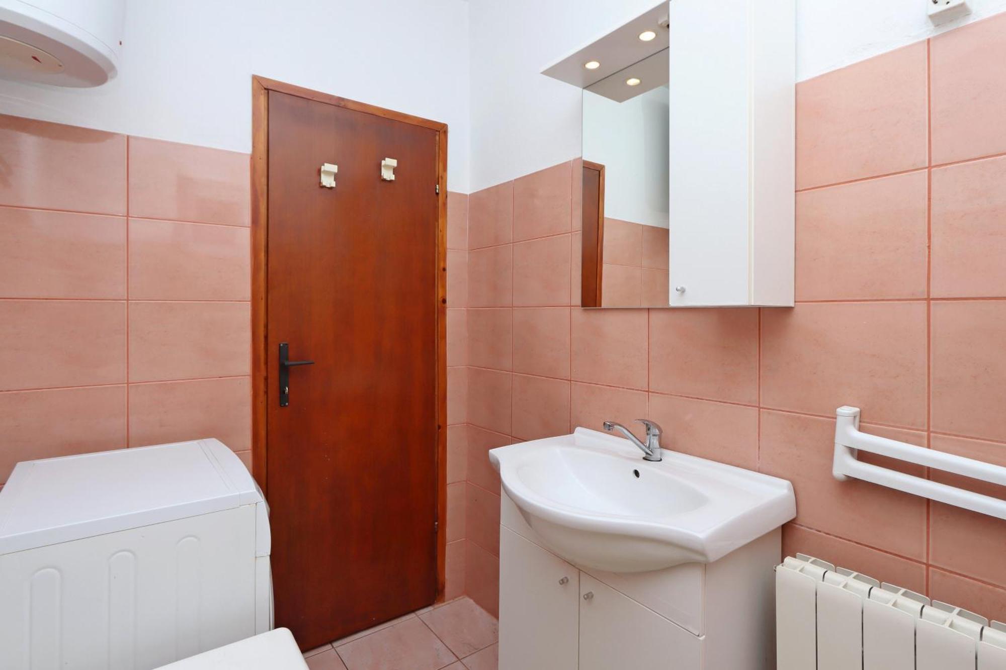 Apartments With A Parking Space Senj - 5571 객실 사진