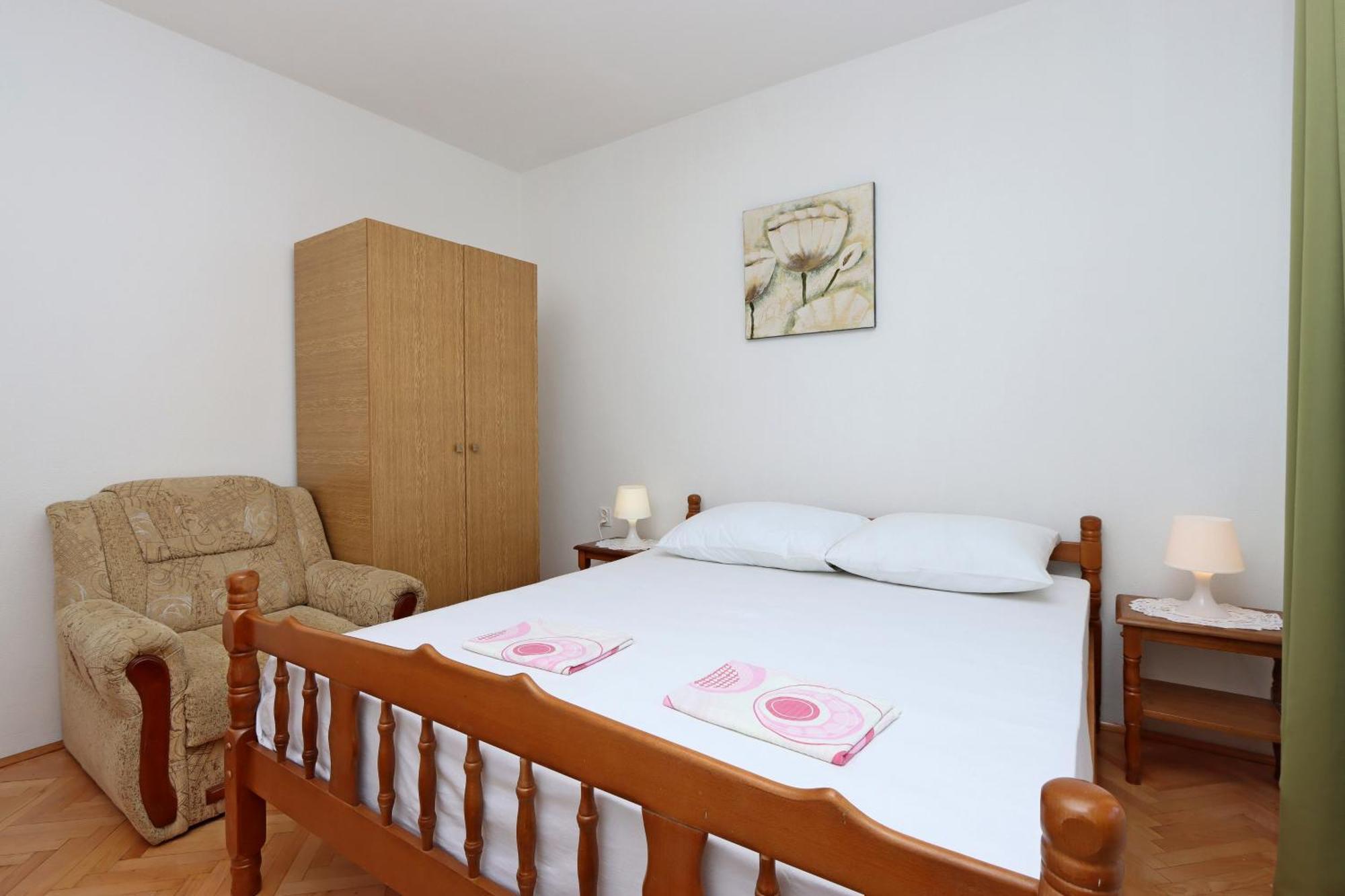 Apartments With A Parking Space Senj - 5571 객실 사진