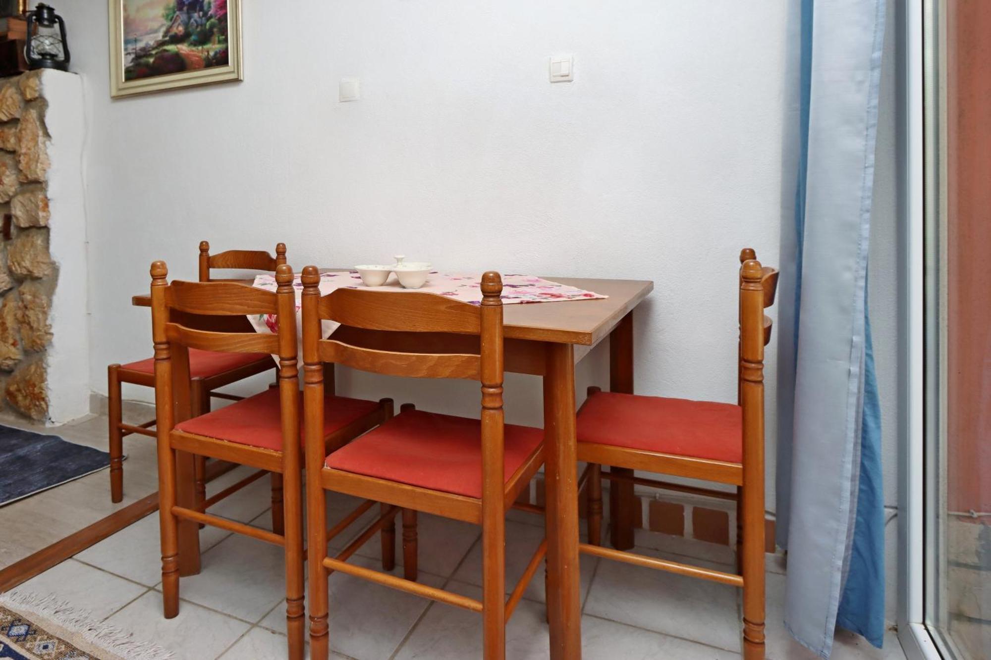 Apartments With A Parking Space Senj - 5571 객실 사진