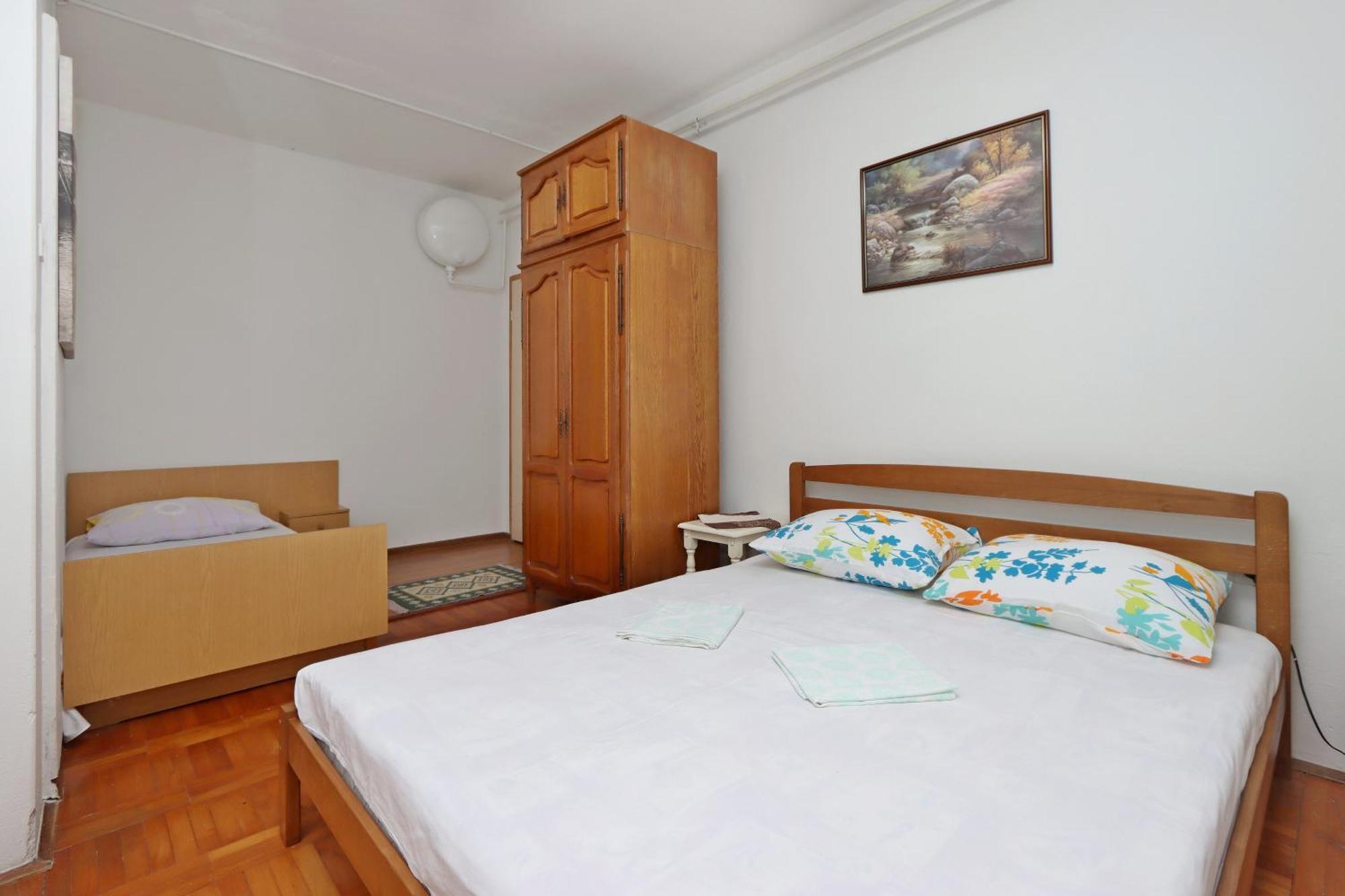 Apartments With A Parking Space Senj - 5571 객실 사진
