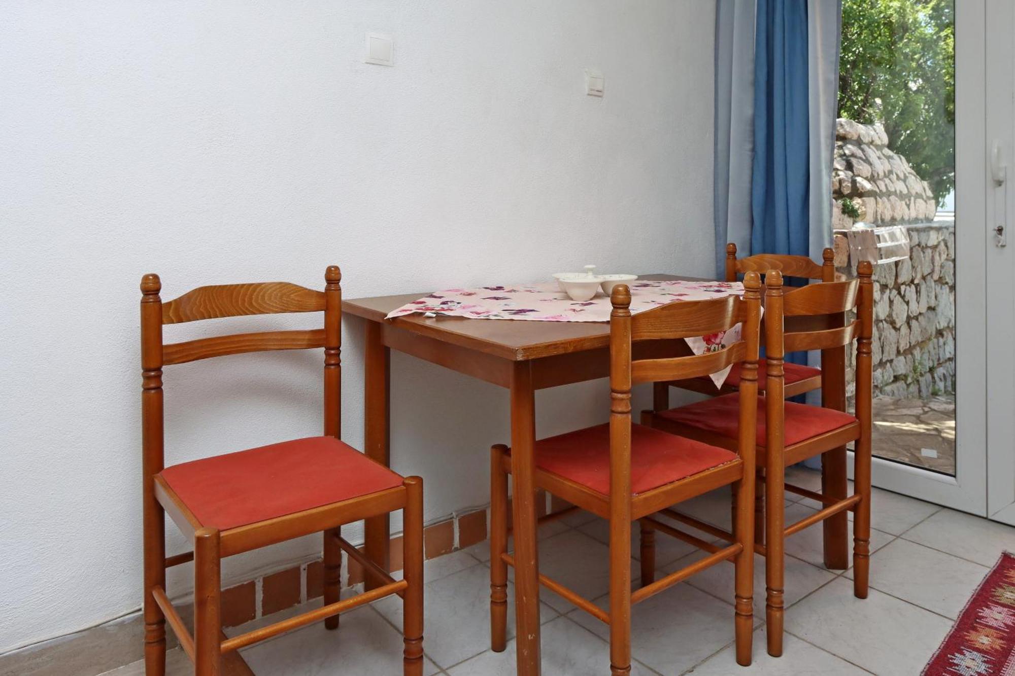 Apartments With A Parking Space Senj - 5571 외부 사진