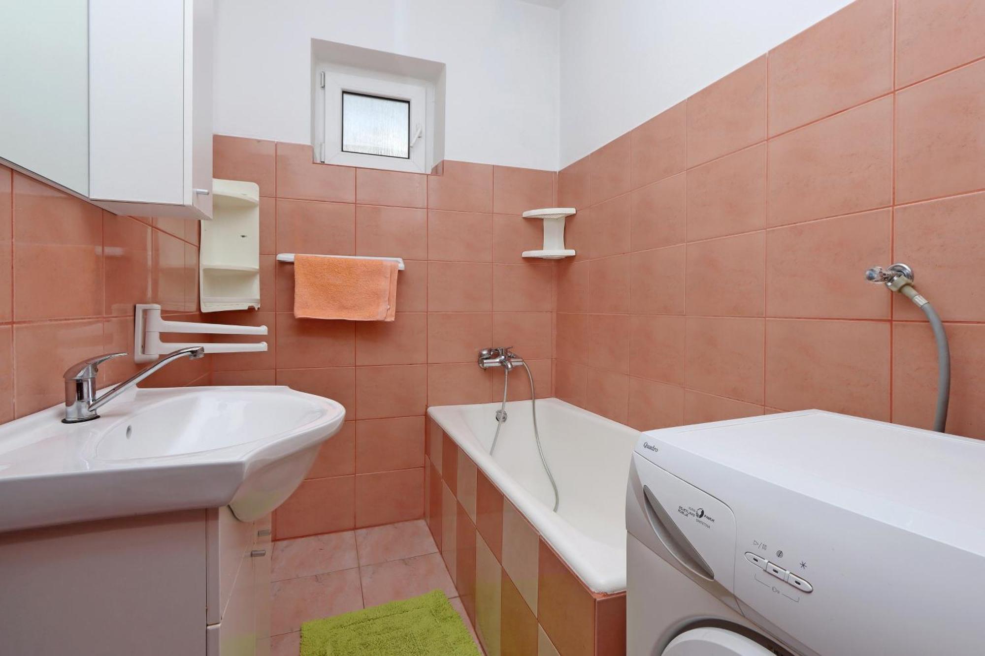 Apartments With A Parking Space Senj - 5571 외부 사진