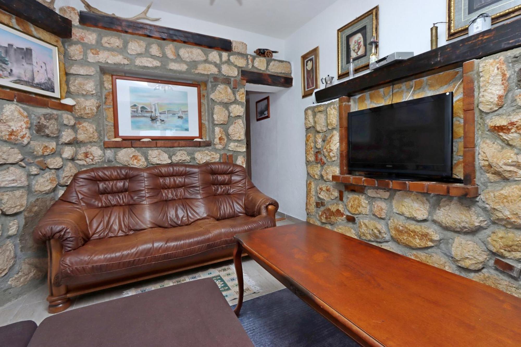 Apartments With A Parking Space Senj - 5571 외부 사진