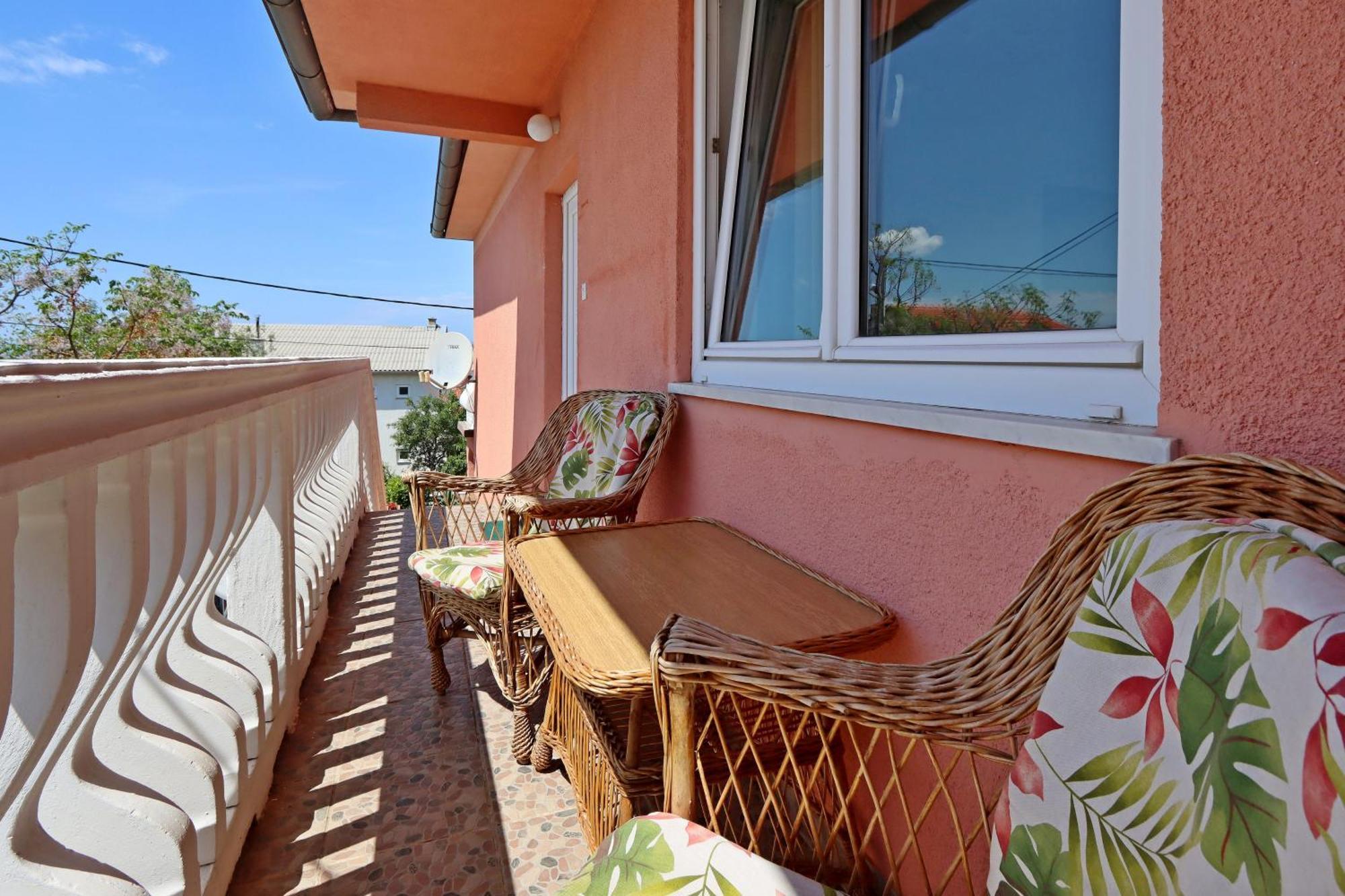 Apartments With A Parking Space Senj - 5571 외부 사진