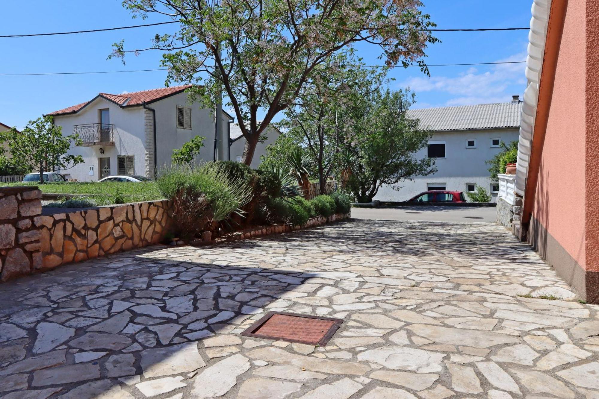 Apartments With A Parking Space Senj - 5571 외부 사진